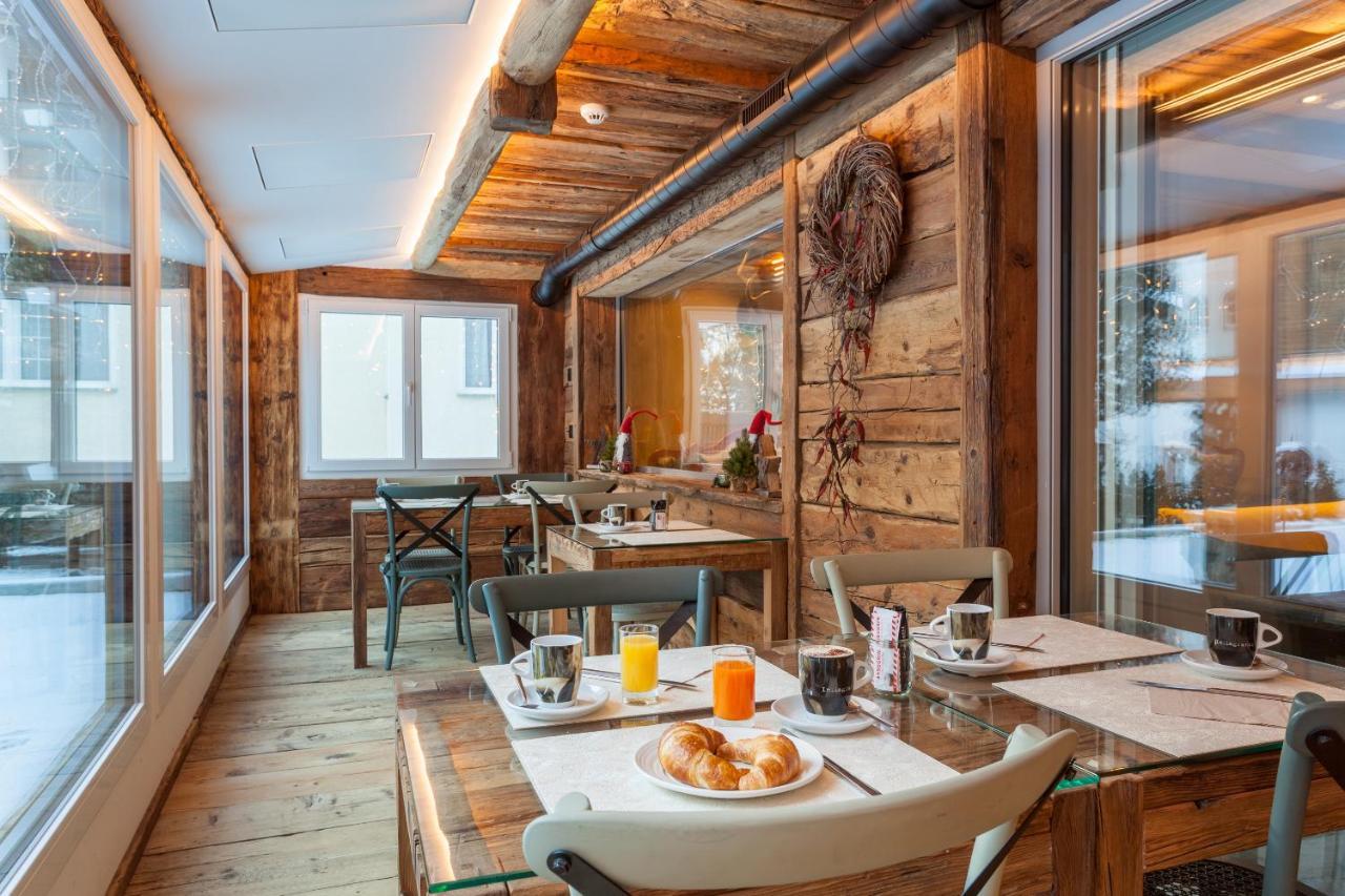 Hotel Jaegerhof Zermatt Exterior foto