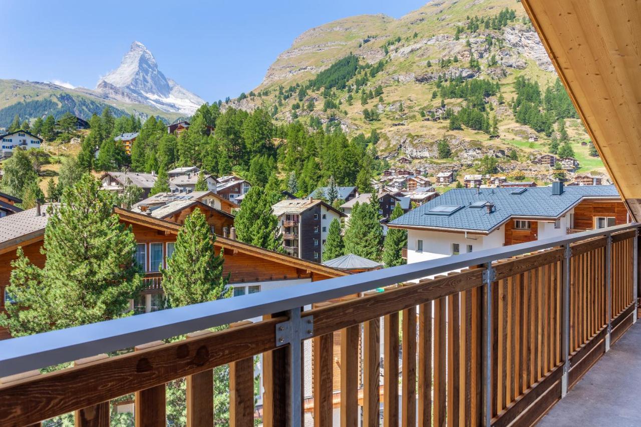 Hotel Jaegerhof Zermatt Exterior foto